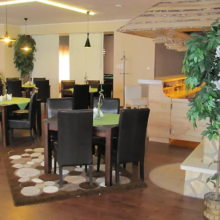 Otel Gregor 2*