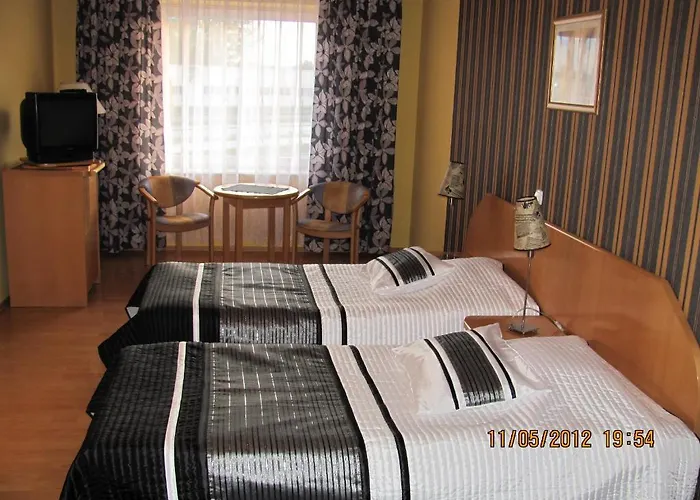 Gregor 2* Pszczółki